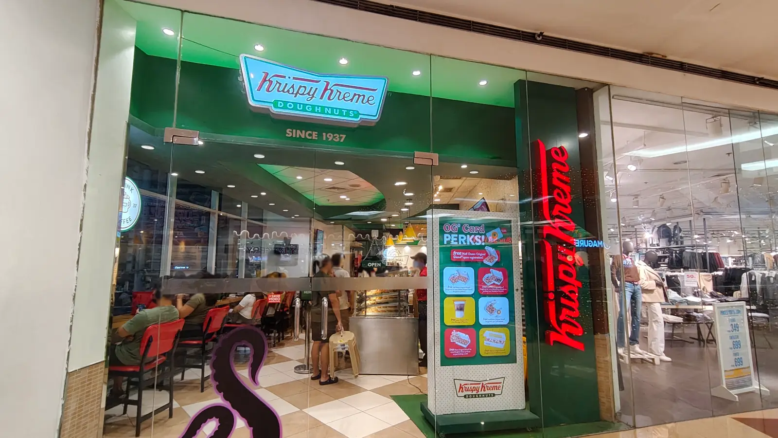 KRISPY KREME in SM City North EDSA